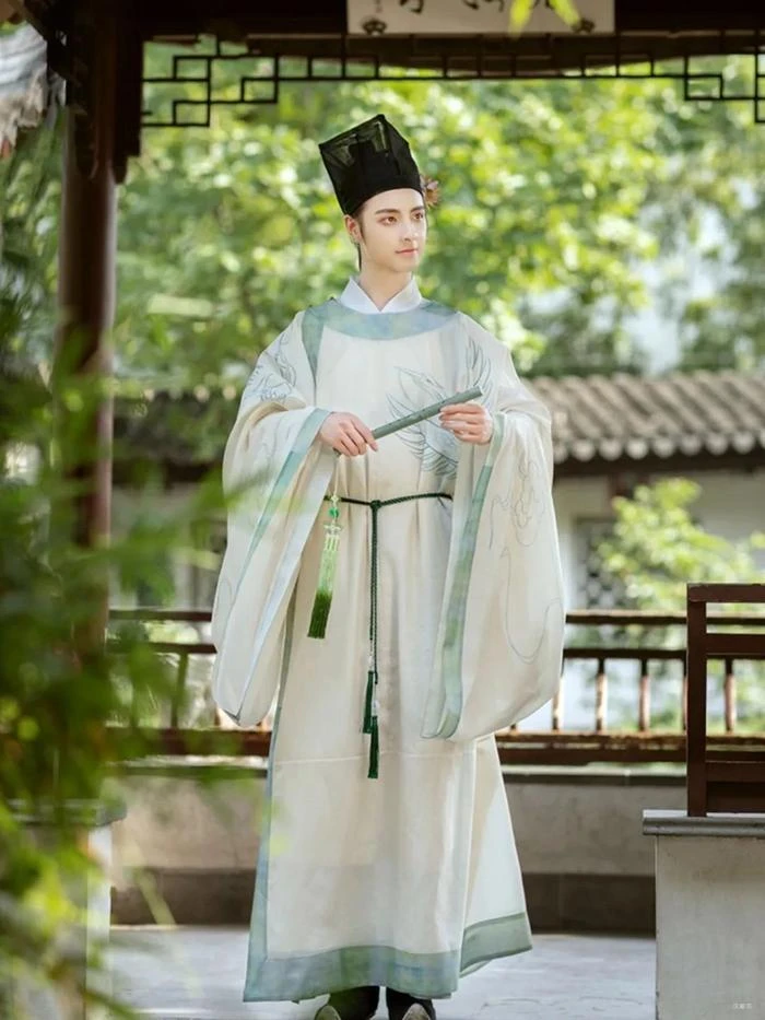 6 Most Popular Styles of Mens Hanfu-8