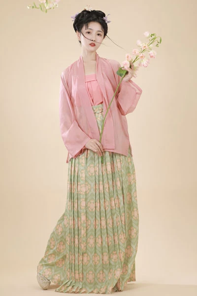 3 Best Color for Your Hanfu Summer Dress-11