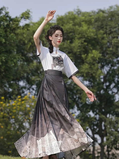 Finding the Perfect Hanfu Mamian Qun: A Guide to Choosing the Right Style for You-5