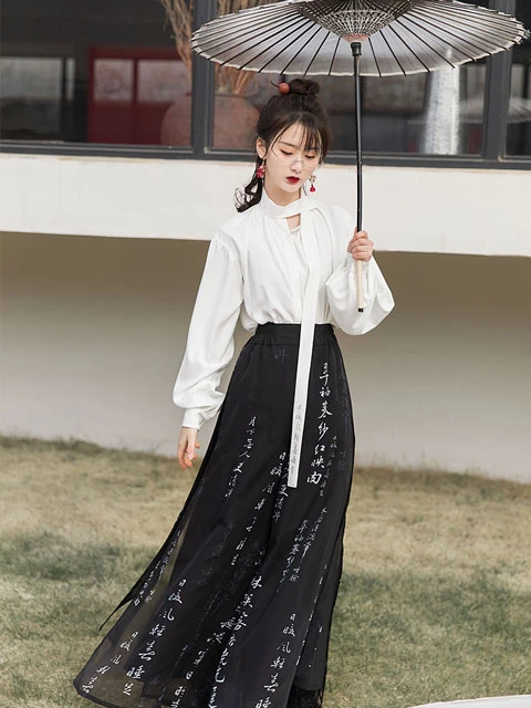 4 Unique Hanfu Inspired Suit for Everyday Wear-8