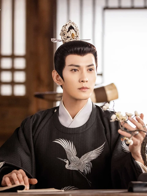 Unraveling the Intriguing Plot of Royal Rumours: A Must-Watch Romantic Costume Drama-6