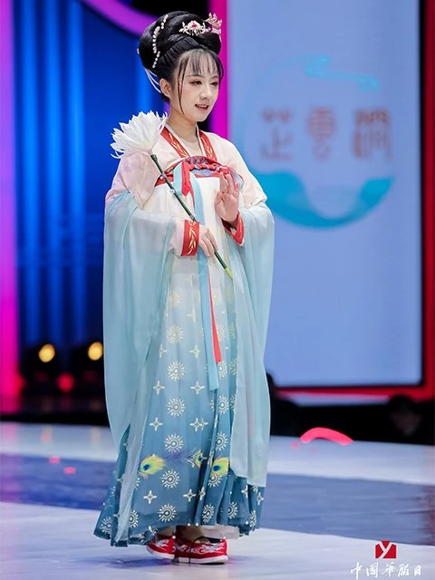 Live photos of Chinese National Costume Day on December 5-45