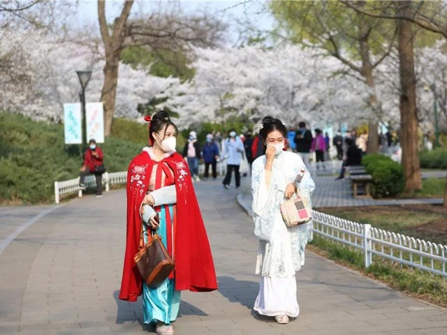 Modern Complex of Ancient Chinese Traditional Clothing-7