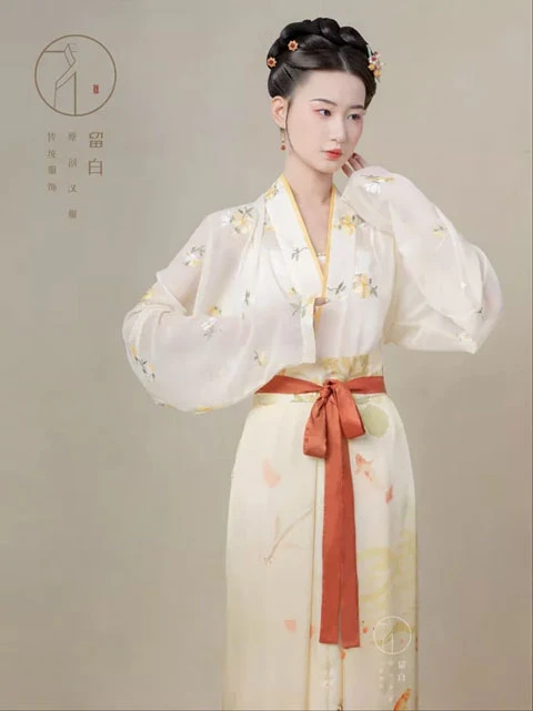 Washing and Care Guide for Different Hanfu Fabrics-7