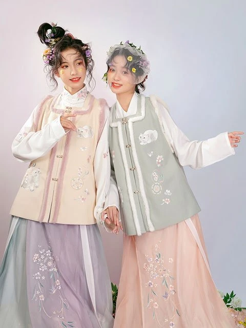 The Autumn Hanfu Style - Chinese Costume for the Female-4