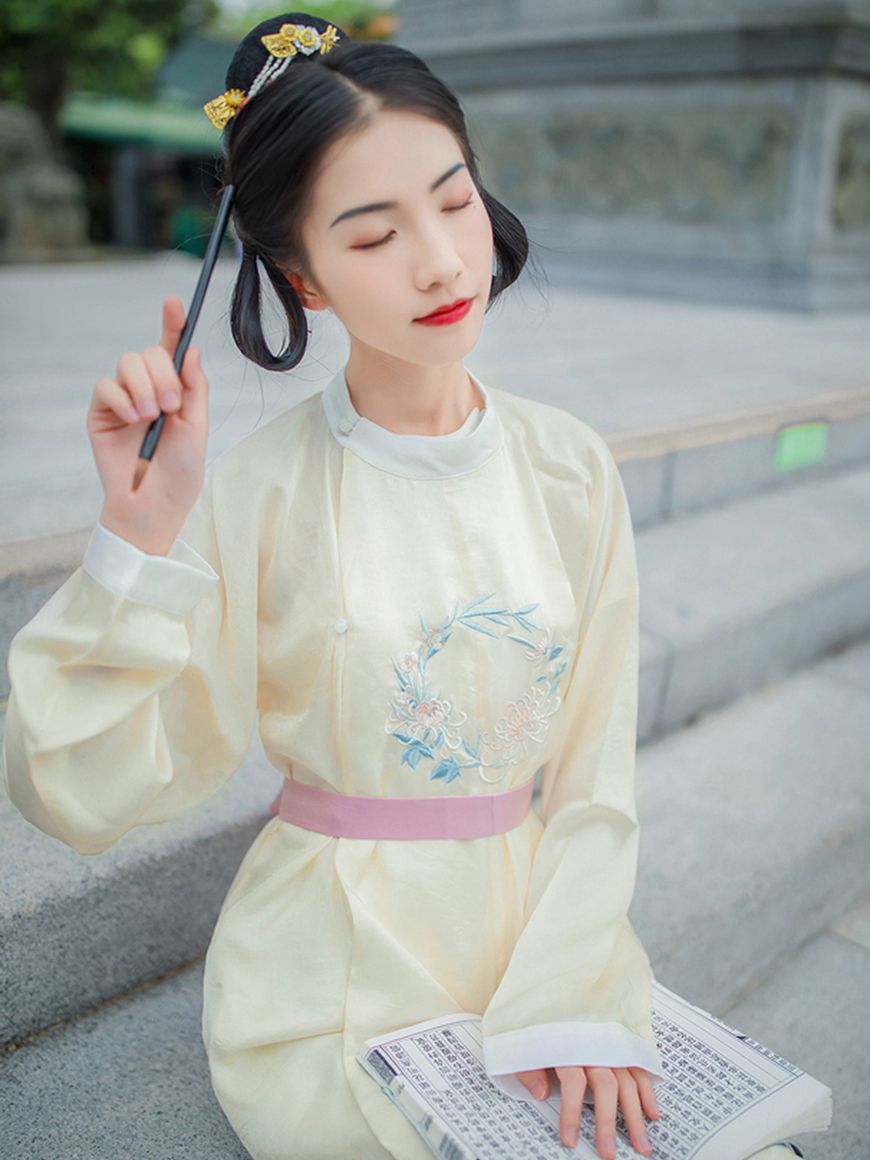 6 Different Types of Chinese Hanfu Collar – Do You Know Them All?-7