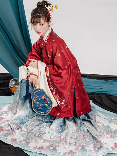 5 Fabulous Hanfu for Chinese New Year With Good Luck!-6