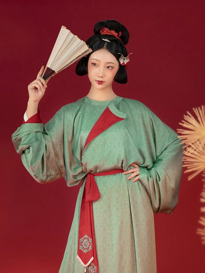 10 Latest Sets of Sweet Chinese Hanfu for Lovers-10