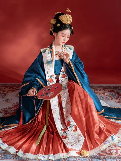 Chinese Formal Dress: Gorgeous Style Hanfu for Female-10