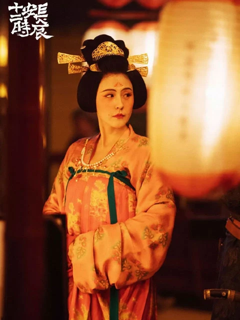 Stunning! How Fashion Magazine Revives Ancient Chinese Costume-24