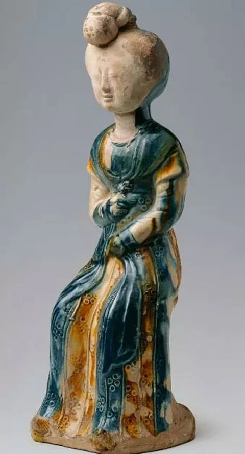 A Guide to Identifying the Hairstyles of Tang Dynasty Female Figurines-11