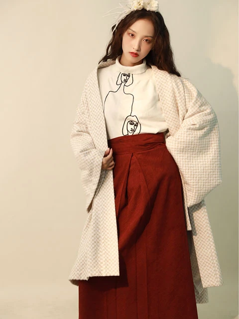 How to Make Red Hanfu Look Great in the New Year-8