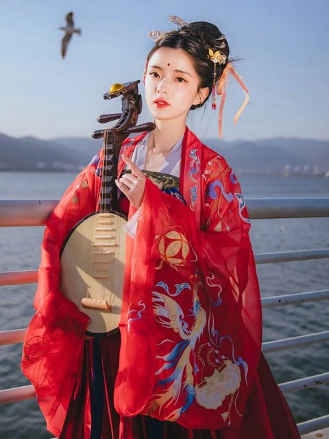 How Do Young People Think About Hanfu-10