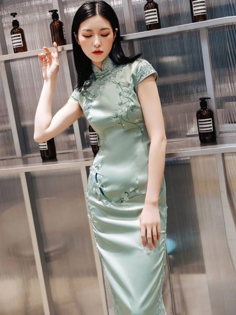 Top 5 Things To Check Before Your Buy A Modern Qipao (Cheongsam)!-3