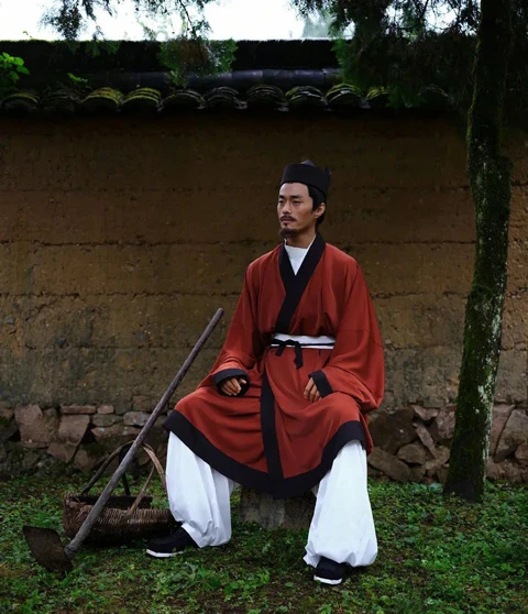 Stunning Hanfu Photography that Transports You into the Glamorous World of Ancient China-18