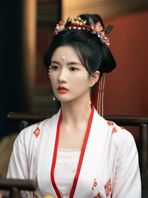 The Rising Popularity of Pearl Makeup in Historical Drama The Double-1