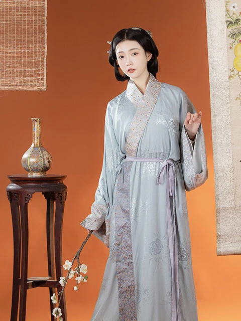 How Popular is Hanfu Now-15