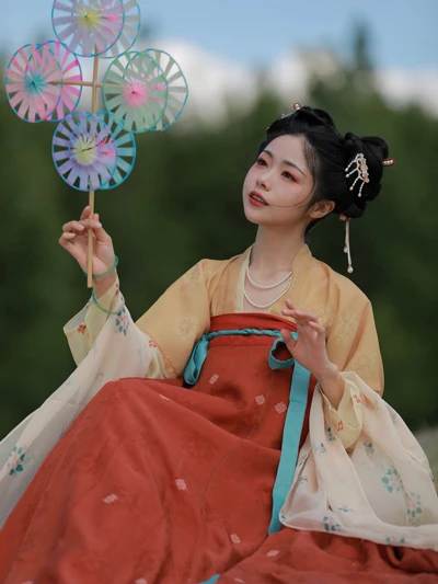 Vintage Hanfu Collection: 10 Beautiful Retro Dresses With Rich Ancient Flavor-22