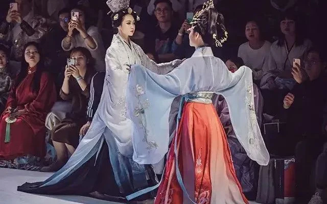 Beyond Tradition: The Hanfu Revival and its Influence on Daily Life-9