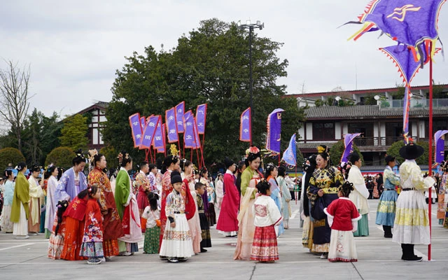 2023 the First Sichuan-Langzhong Hanfu Festival Was Successfully Held-7