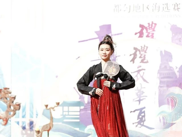 2020 Li Yi Hua Xia Hanfu Supermodel Competition-17