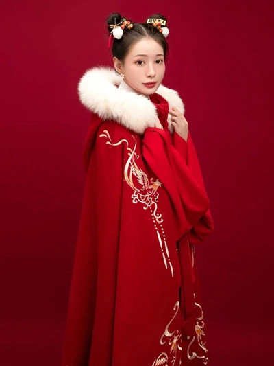 7 Cute and Comfy Winter Hanfu Outfits in 2022-28