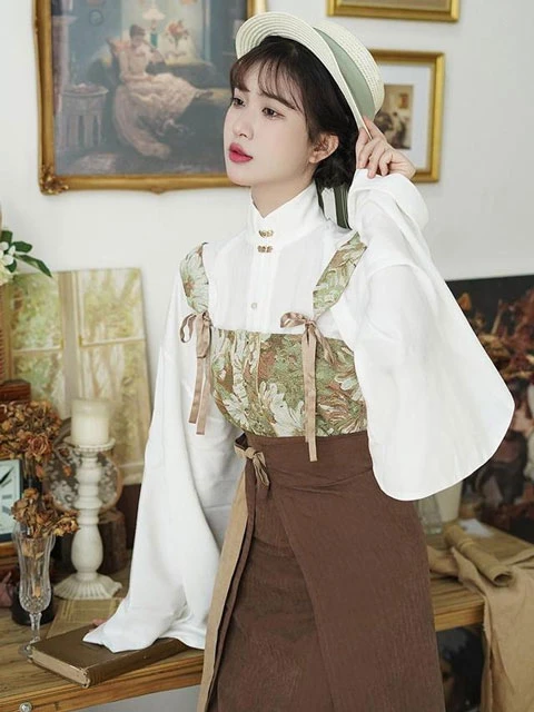 How to Match Hanfu Outfits for the Workday-7