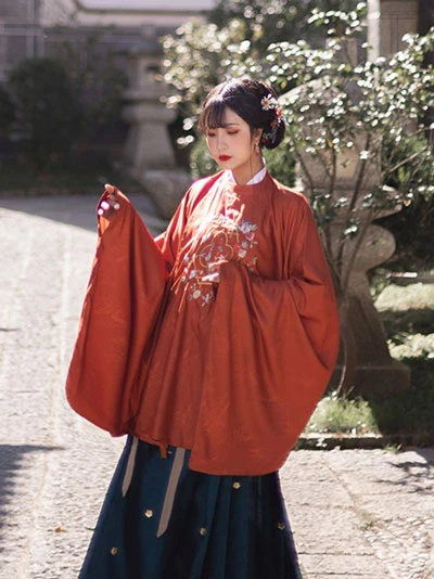 5 Fabulous Hanfu for Chinese New Year With Good Luck!-10