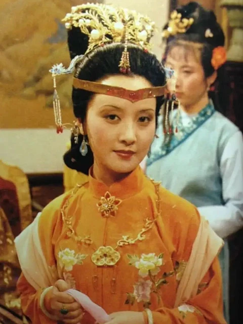 The Hanfu Aesthetics in the Dream of the Red Chamber (1987)-44