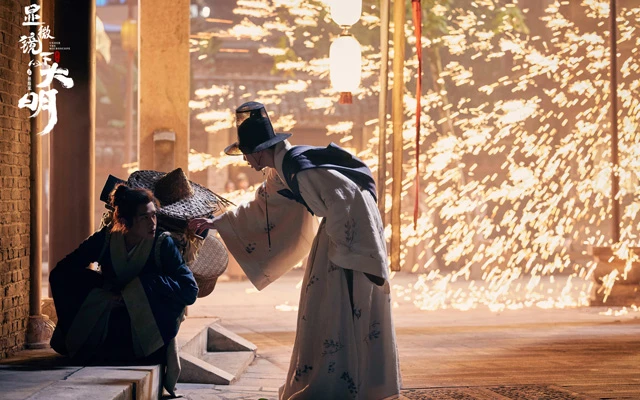 Review of New Historical Drama: Under the Microscope-3