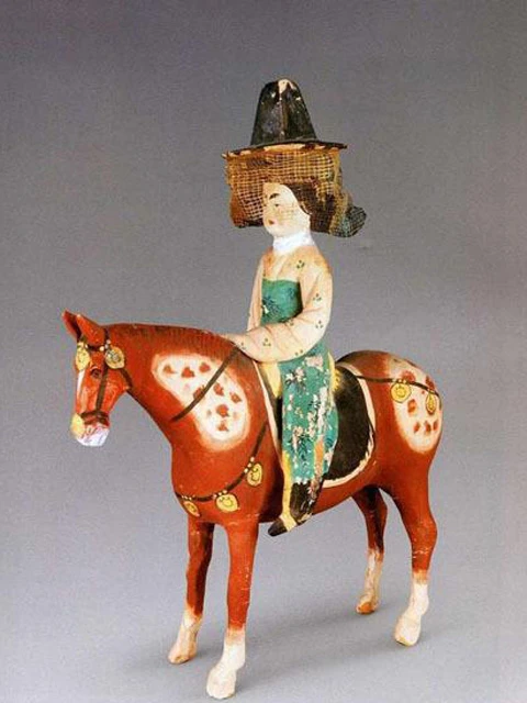 Rediscovering the Splendor of Tang Hanfu through Artifacts - Horse and Female Rider-8