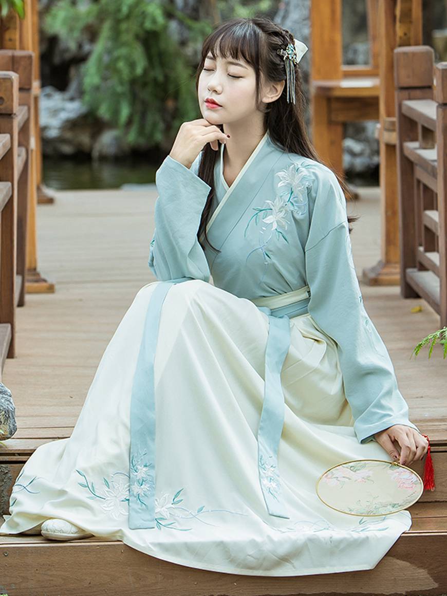 Hanfu Maintenance – How To Clean And Maintain Hanfu Correctly?-1