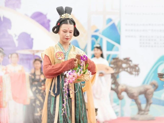 2020 Li Yi Hua Xia Hanfu Supermodel Competition-22