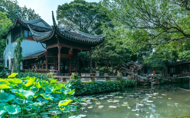 The Timeless Charm of Traditional Chinese Pavilions: Exploring the History and Iconic Examples-12