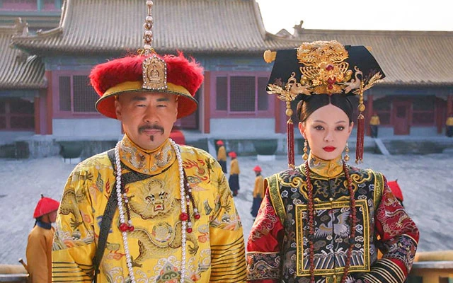 Exploring the Character Ensembles in Chinese Dramas - From Classic Tropes to Modern Complexity-3