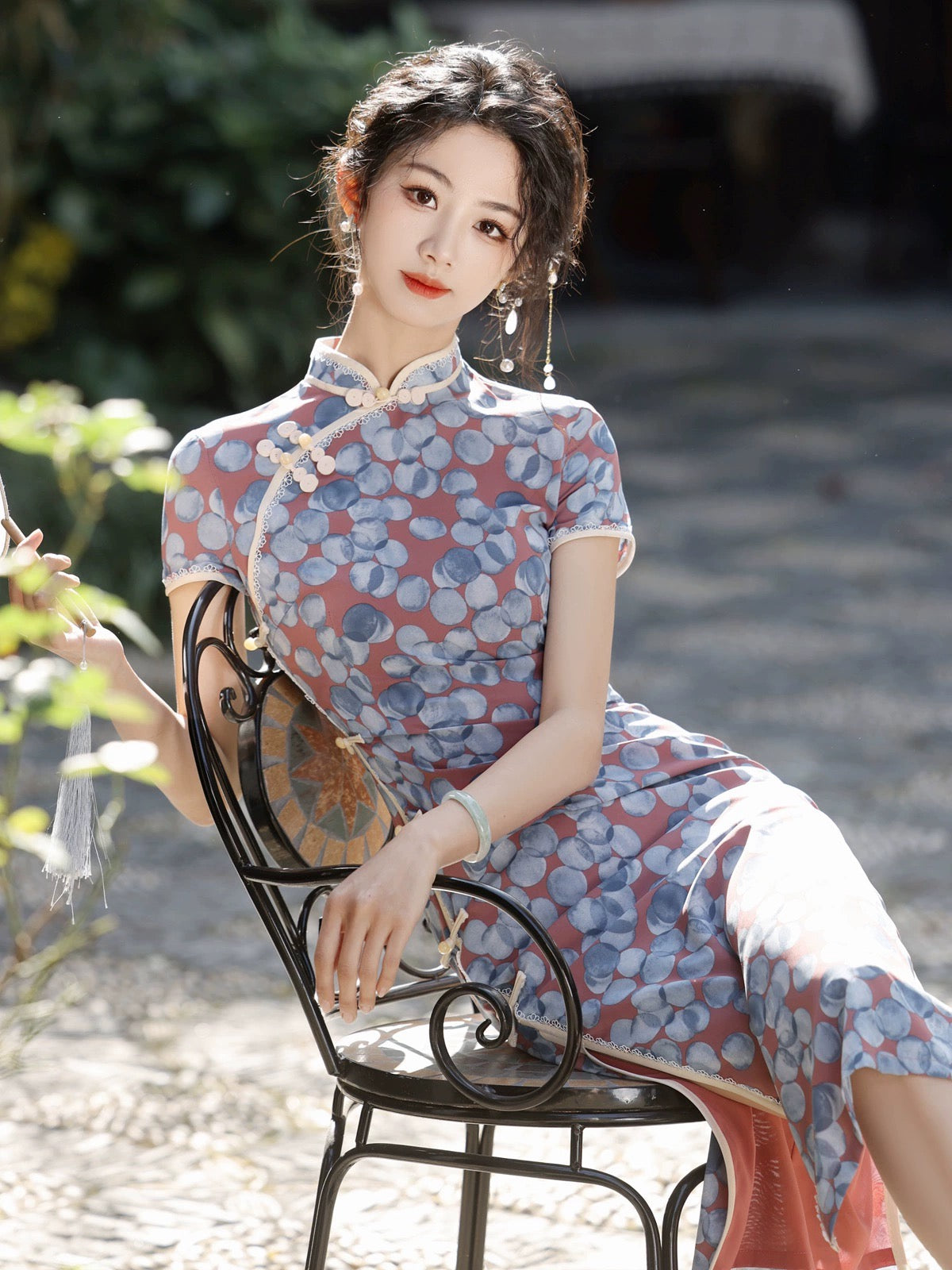 5 Reasons to Add a Cheongsam/Qipao to Your Wardrobe-3