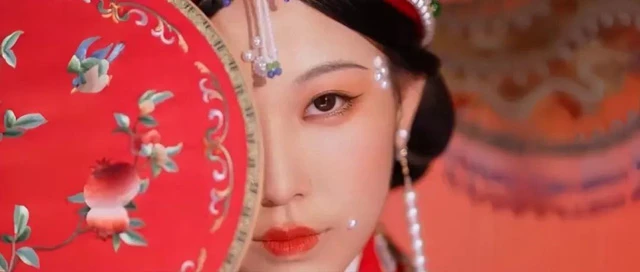 Uncovering the Oriental Beauty through the Lives of Three Inspiring Chinese Women-8