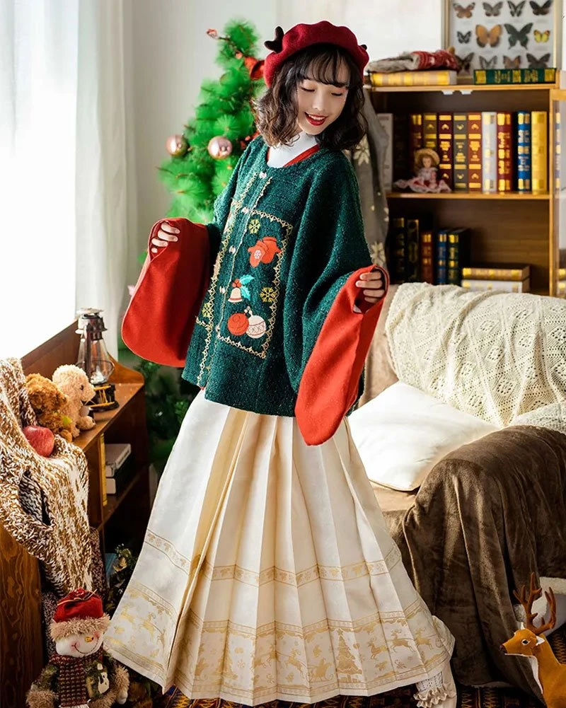 Christmas Element Hanfu – The Best Gift for Winter