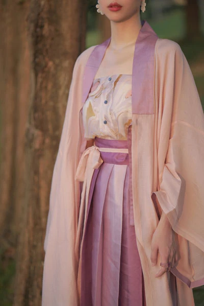 3 Best Color for Your Hanfu Summer Dress-7