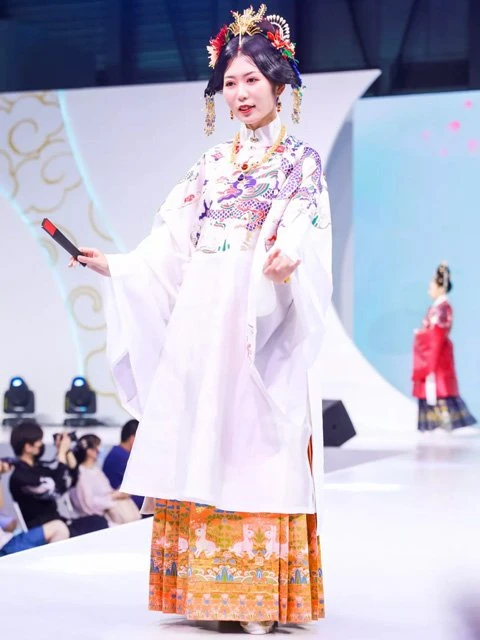 First Luochang Chinese Hanfu Show in ChinaJoy-7