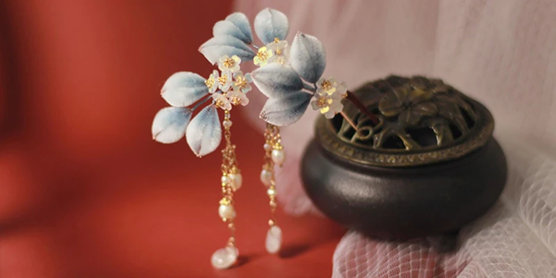 Hanfu Accessory: Ronghua History and Basic DIY Steps-2