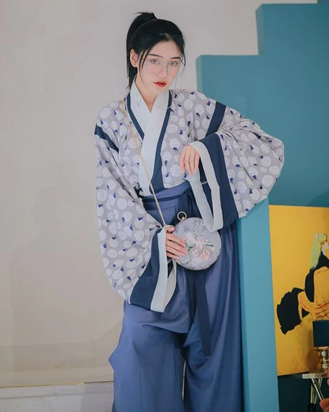 How to Choose Modern Hanfu Style for a Date?-7