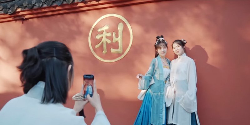 Hanfu in the 2022 UN Chinese Language Day-1