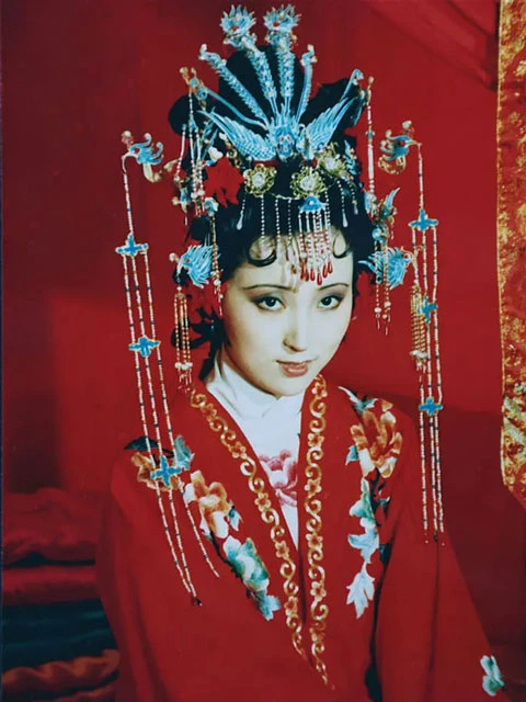 The Hanfu Aesthetics in the Dream of the Red Chamber (1987)-37