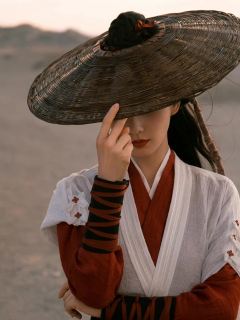 A Journey to Love: Exploring the Depths of Martial Arts and Emotions in this Epic Wuxia Drama-5