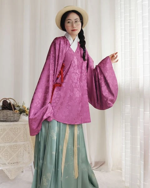 How to Choose Hanfu in Spring-2