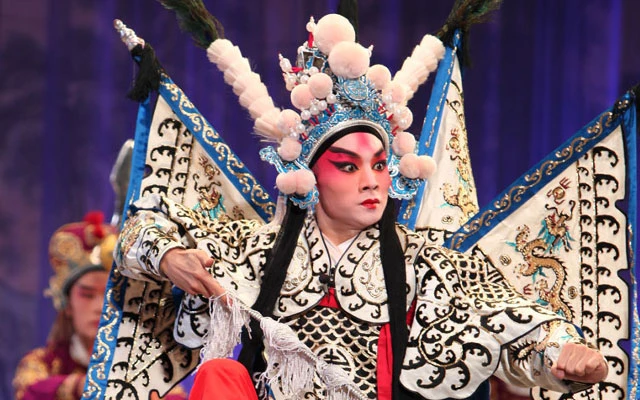 The Many Faces of Chinese Opera-2