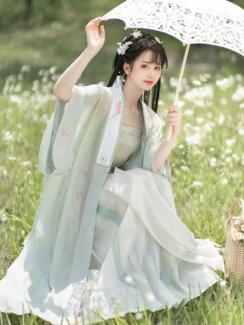 7 Sets of Summer Hanfu to Make You Unique-3