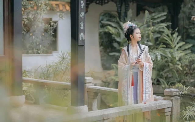 All You Want to Know About Hanfu & Tongpao Is Here-3