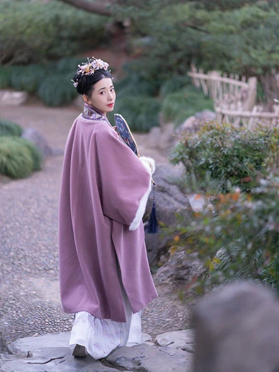 10 Must-have Hanfu Warm Long Beizi for Winter-15